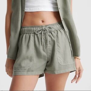 Quince Vintage Wash Tencel Camp Shorts